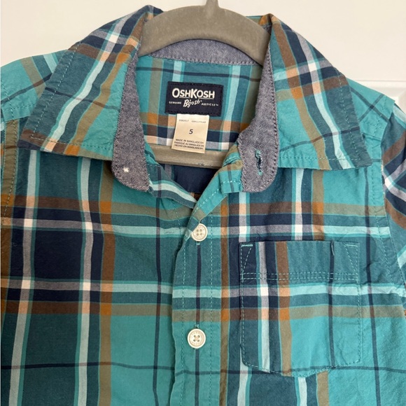 Child’s size 4T and 5. Bergamo New York and Oshkosh b’gosh - Picture 9 of 10